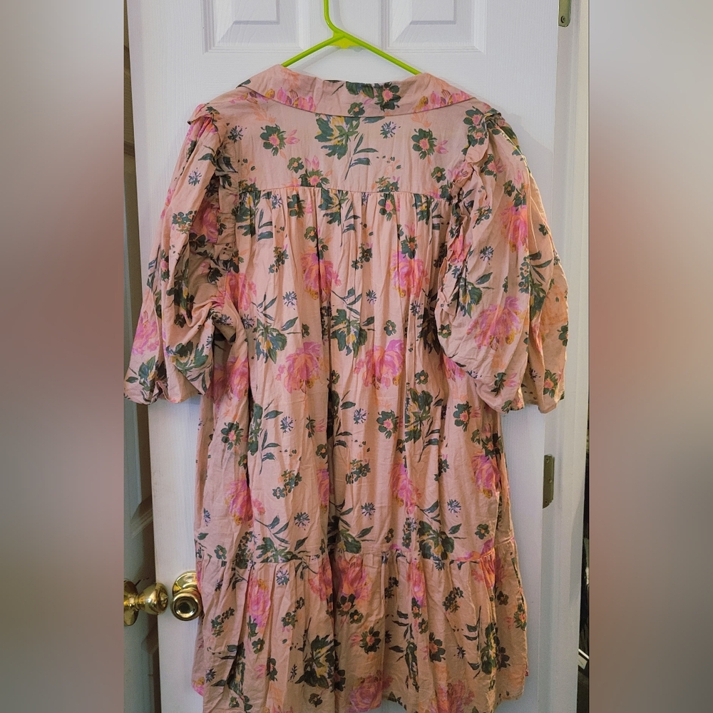 entro Pink Floral Mini Dress with Green Leaf Print - Picture 2 of 3